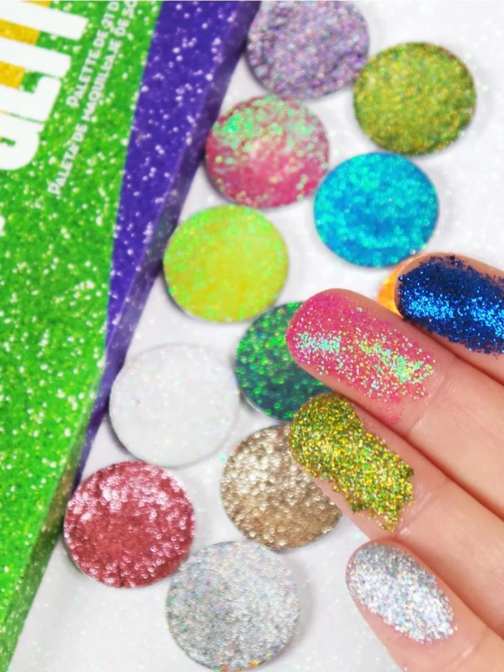 New RUDE United Shades of Glitter - 21 Pressed Glitter Eyeshadow Palette